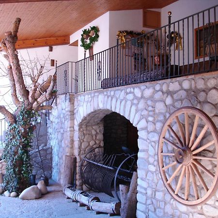 Casa Rural La Vall Del Cadi La Seu d'Urgell Exterior photo
