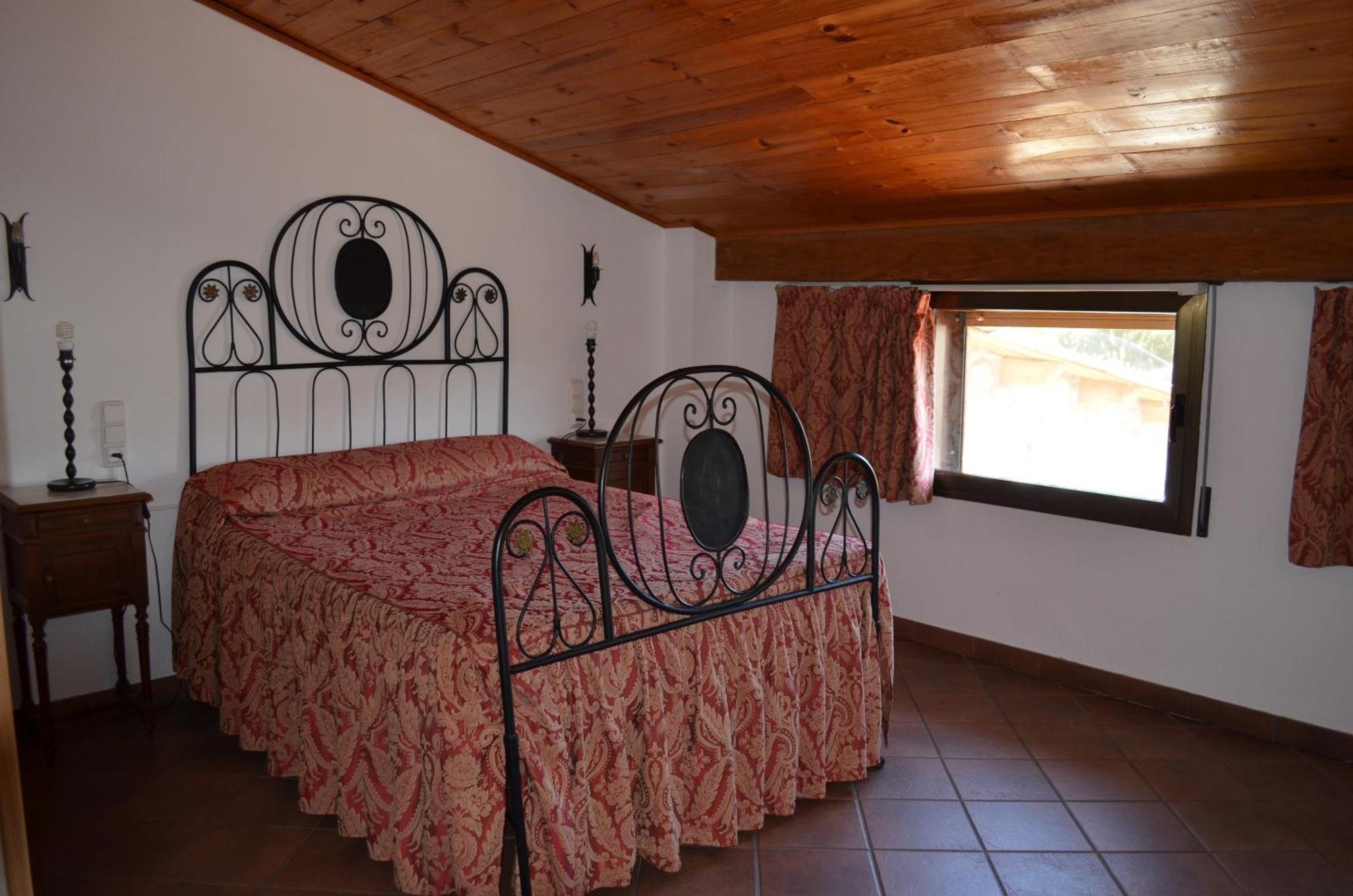 Casa Rural La Vall Del Cadi La Seu d'Urgell Exterior photo