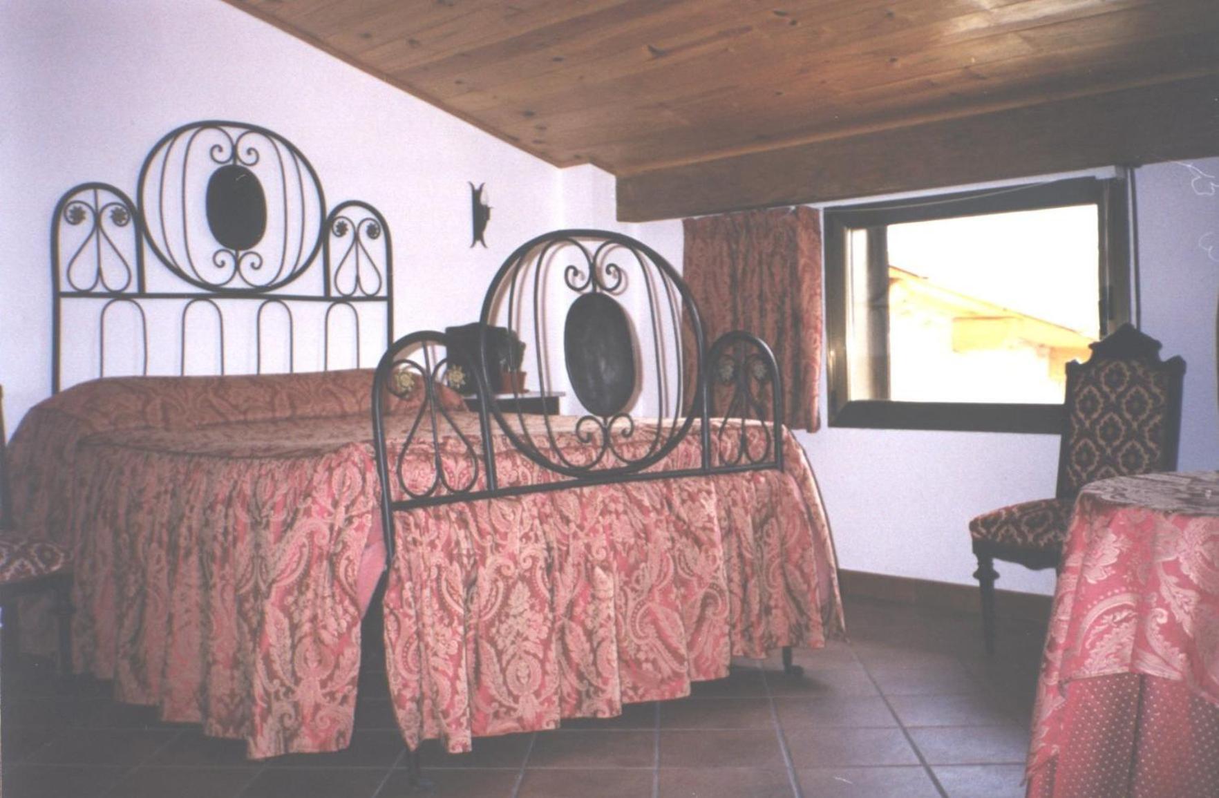 Casa Rural La Vall Del Cadi La Seu d'Urgell Exterior photo